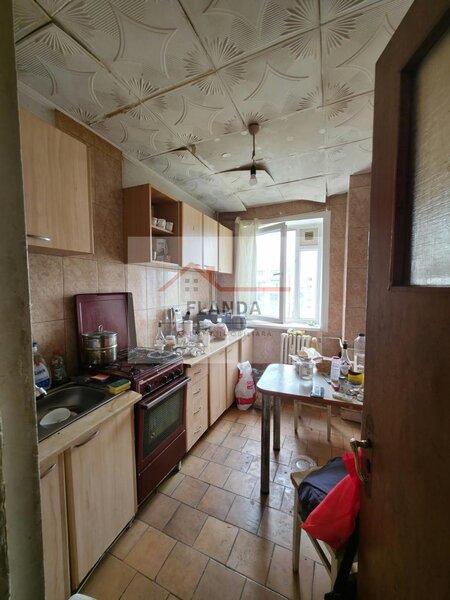 Drumul Taberei, metrou Raul Doamnei, vanzari apartamente 2 camere.